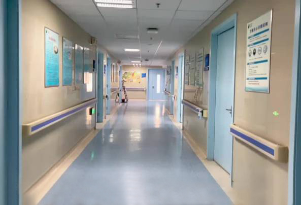 武汉脑科医院走廊塑胶地板