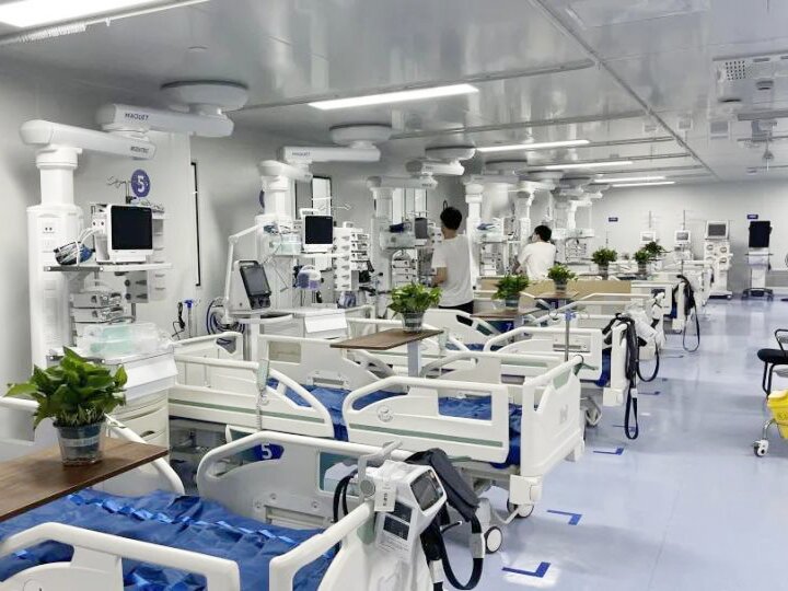 homogeneous PVC flooring