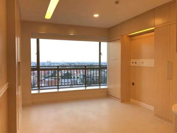 医院同质透心地板