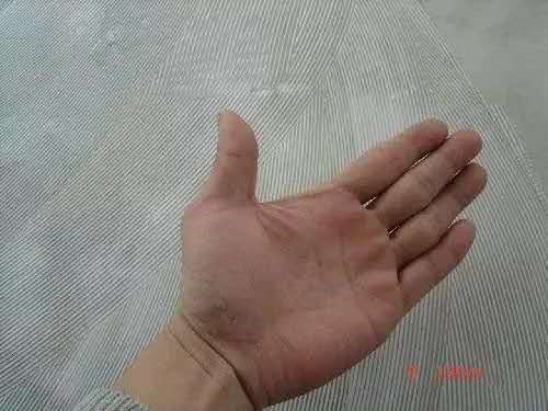 冬季pvc卷材地板施工温度不够如何解决