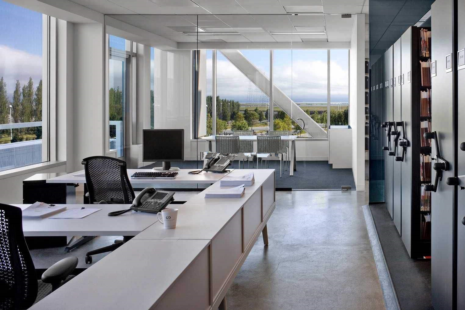 大巨龙pvc地板耐磨,抗压,不留痕迹