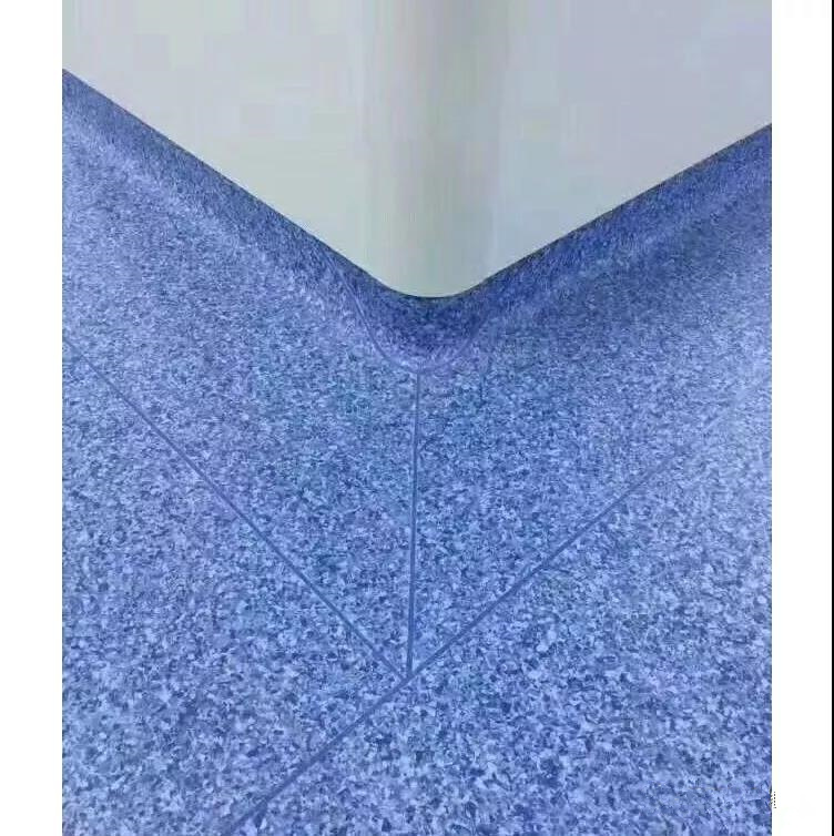 pvc塑胶地板是如何铺装上墙的？