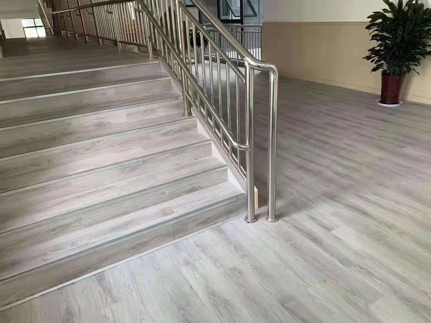 spc锁扣地板的施工方法和施工要点