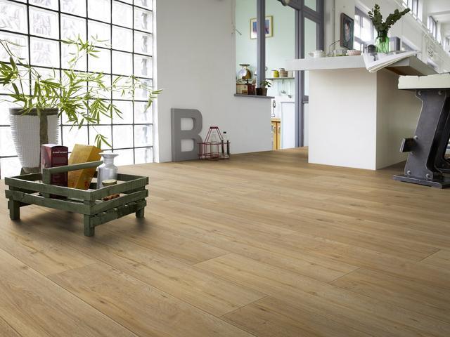 推动行业的未来发展，卡曼国际退出SPC地板