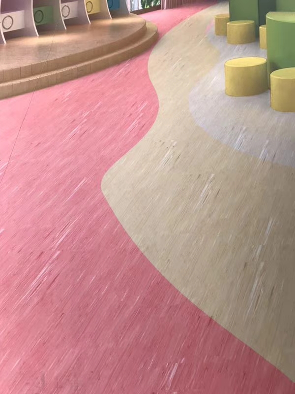 大巨龙PVC地板厂家